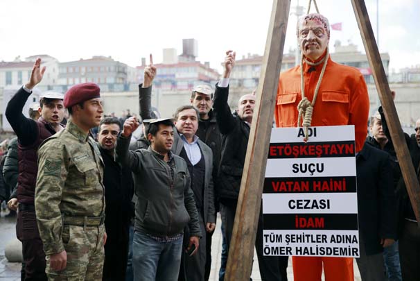 Şehit Halisdemir'in katillerine idam ipi atıldı