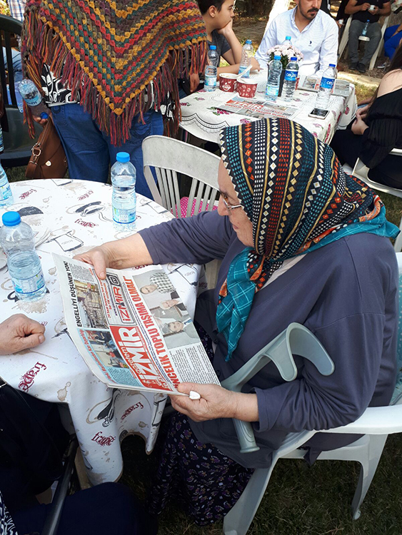 Hayırsever Abladan Aşure Etkinliği