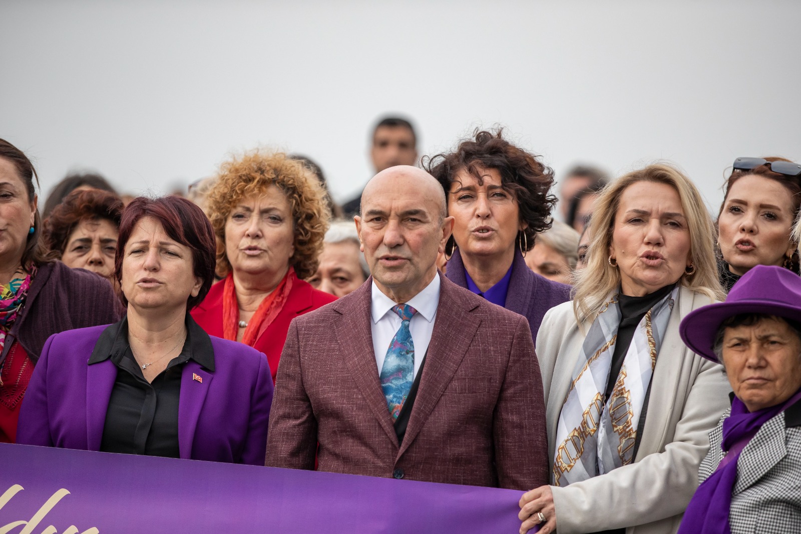 Soyer: “Toplumdaki kadın izini büyütmek zorundayız”