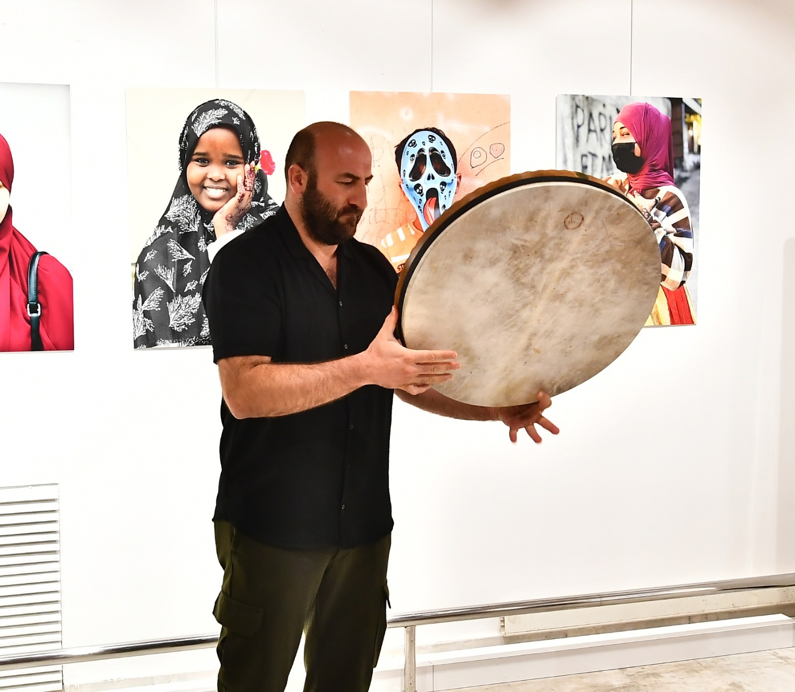 “Basmane’nin Renkleri” fotoğraf sergisi açıldı