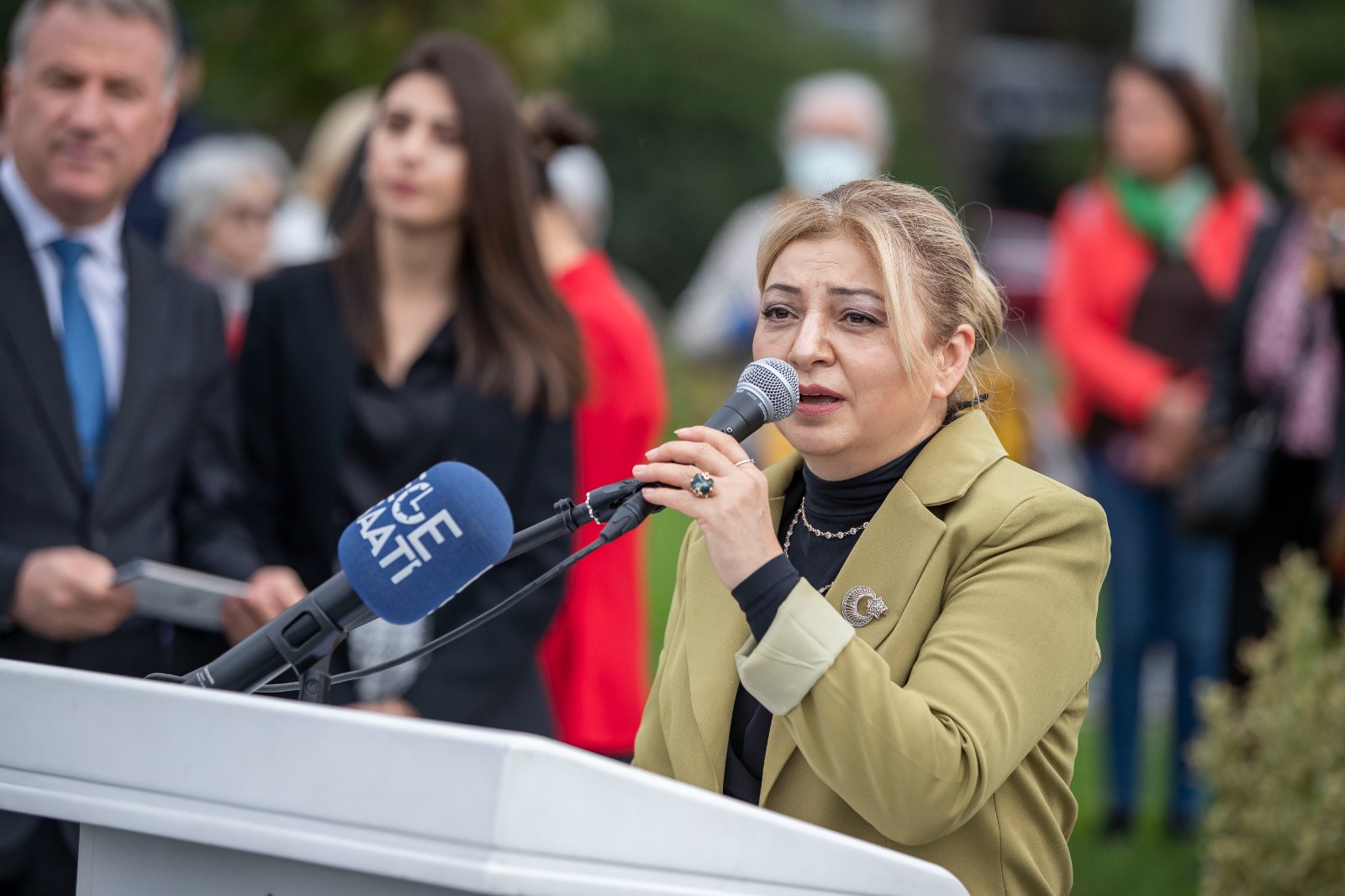 Soyer: “Toplumdaki kadın izini büyütmek zorundayız”