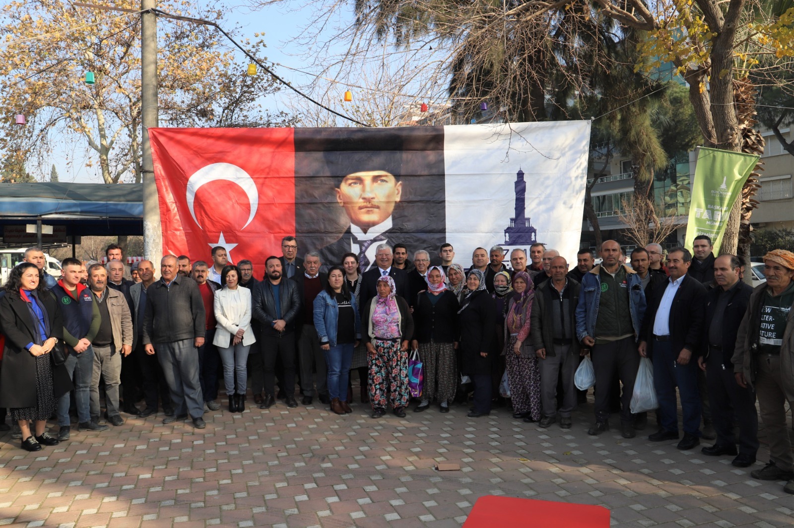 Büyükşehir’in Ödemiş’te dağıttığı küçükbaş sayısı 2 bini aştı