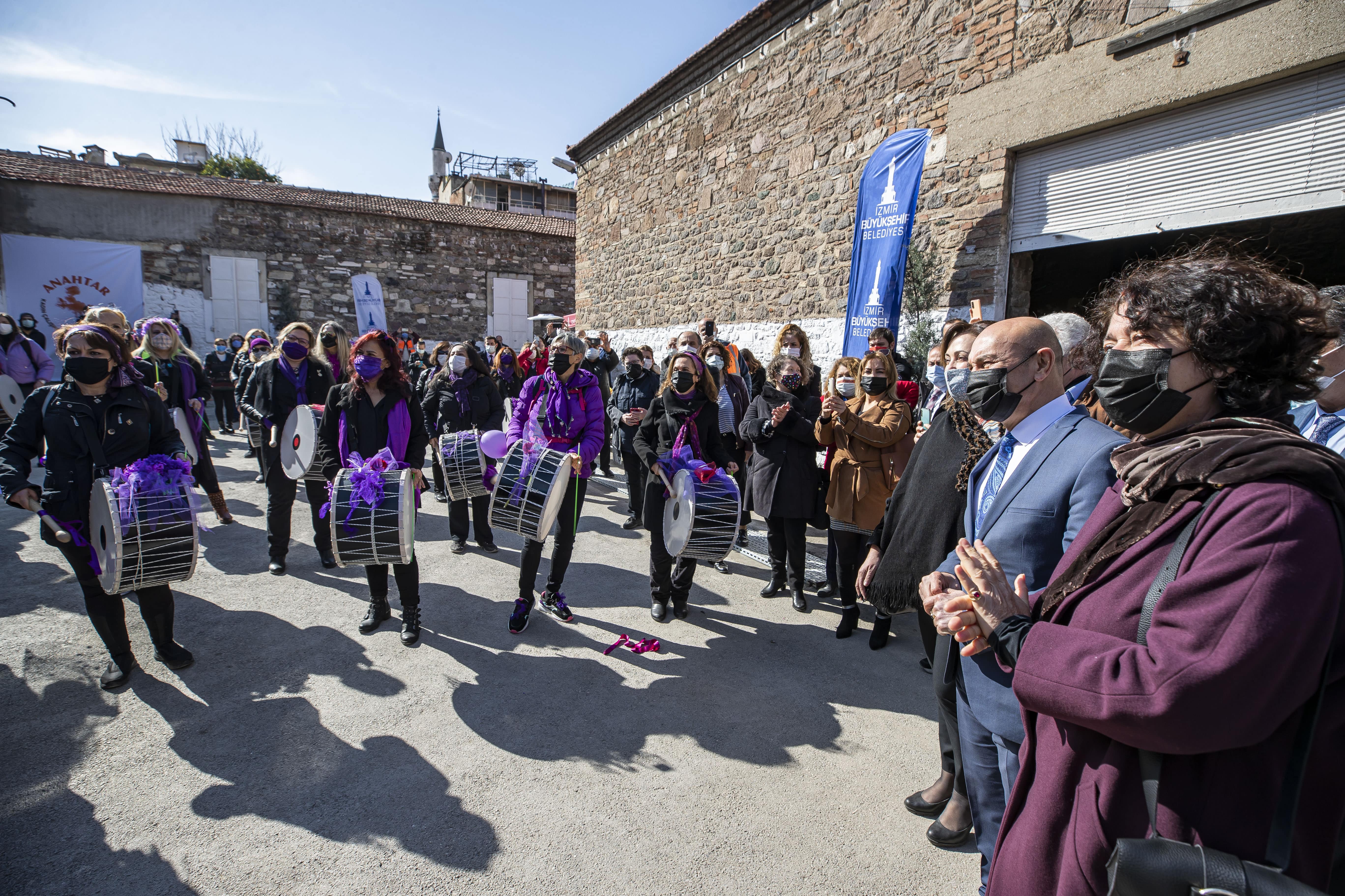 “Dileğimiz kadının düşüncesinin, sözünün mayalandığı bir toplum yaratmak”
