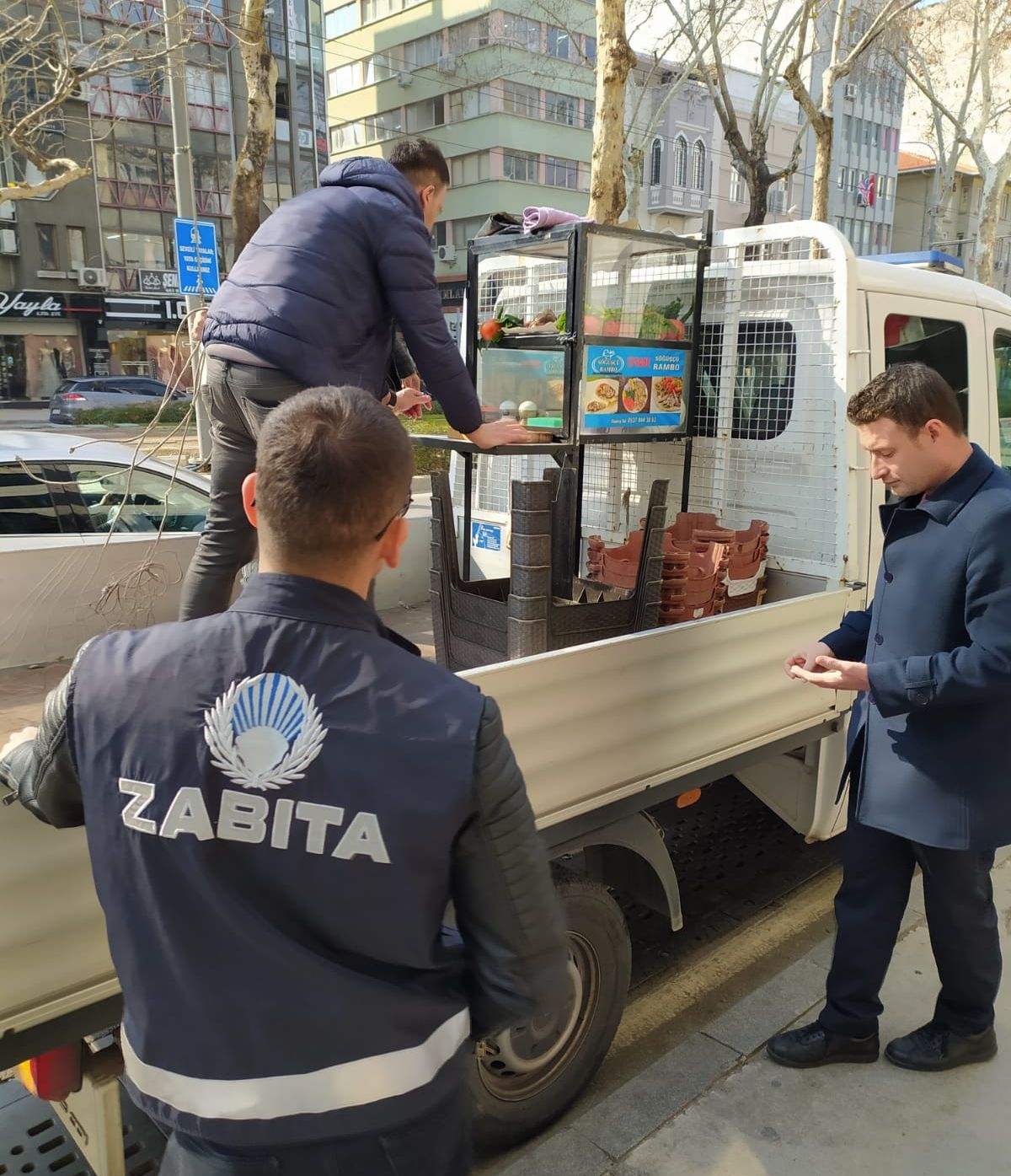 Büyükşehir’den açıkta gıda satışına yasak