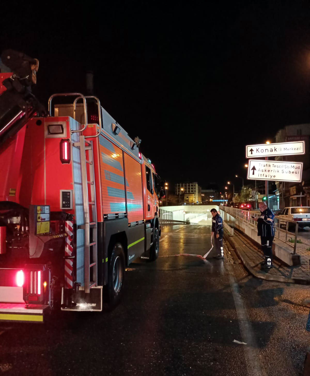 İzmir Büyükşehir Belediyesi'nde yağış seferberliği