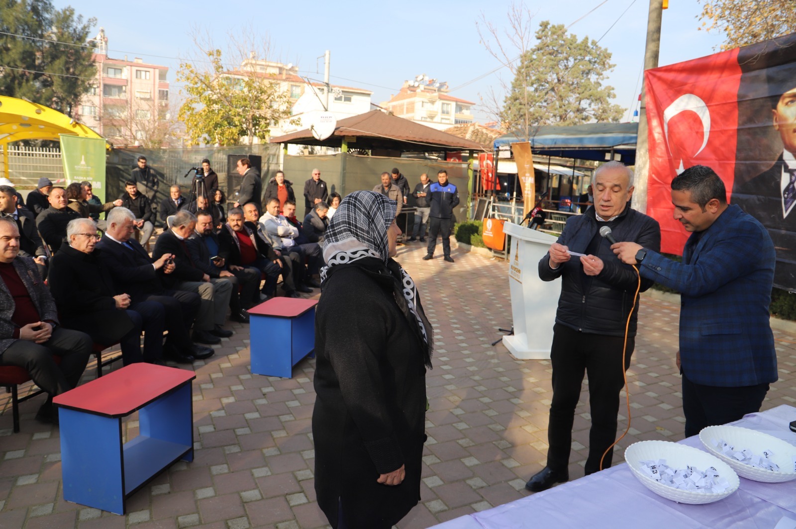 Büyükşehir’in Ödemiş’te dağıttığı küçükbaş sayısı 2 bini aştı