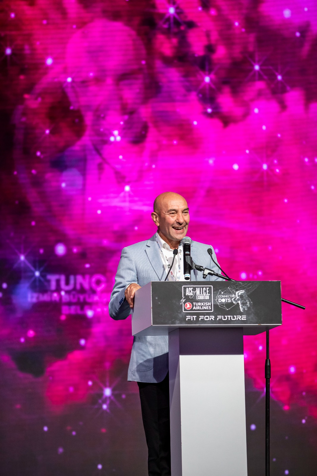 Soyer: Dirençli bir turizm inşa ediyoruz