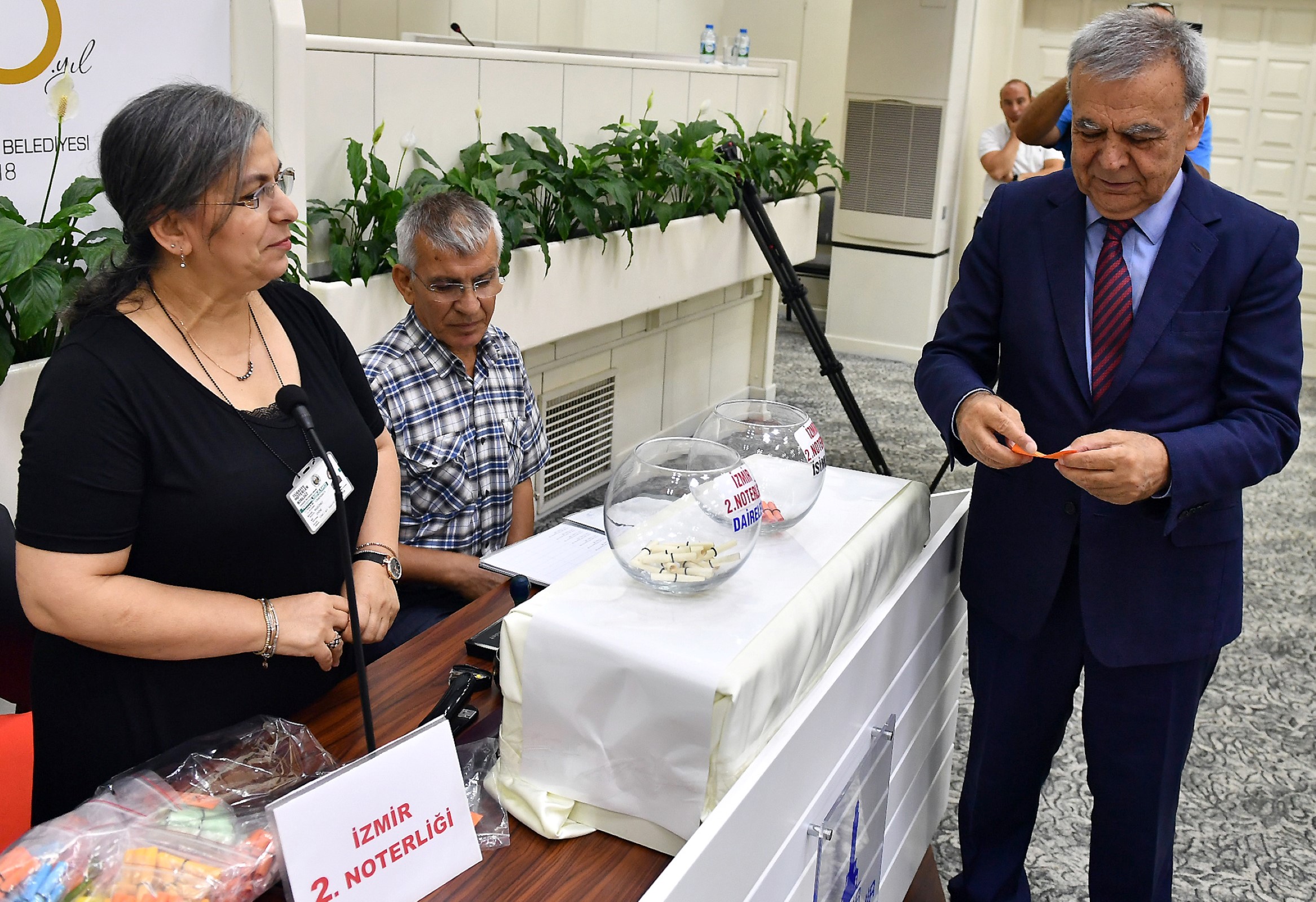 Örnekköy kura çekti! Başkan Kocaoğlu'ndan 'dönüşüm' mesajları