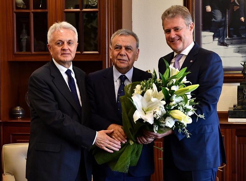 İzmir Ticaret Odası'nın yeni yönetiminden Kocaoğlu'na ziyaret
