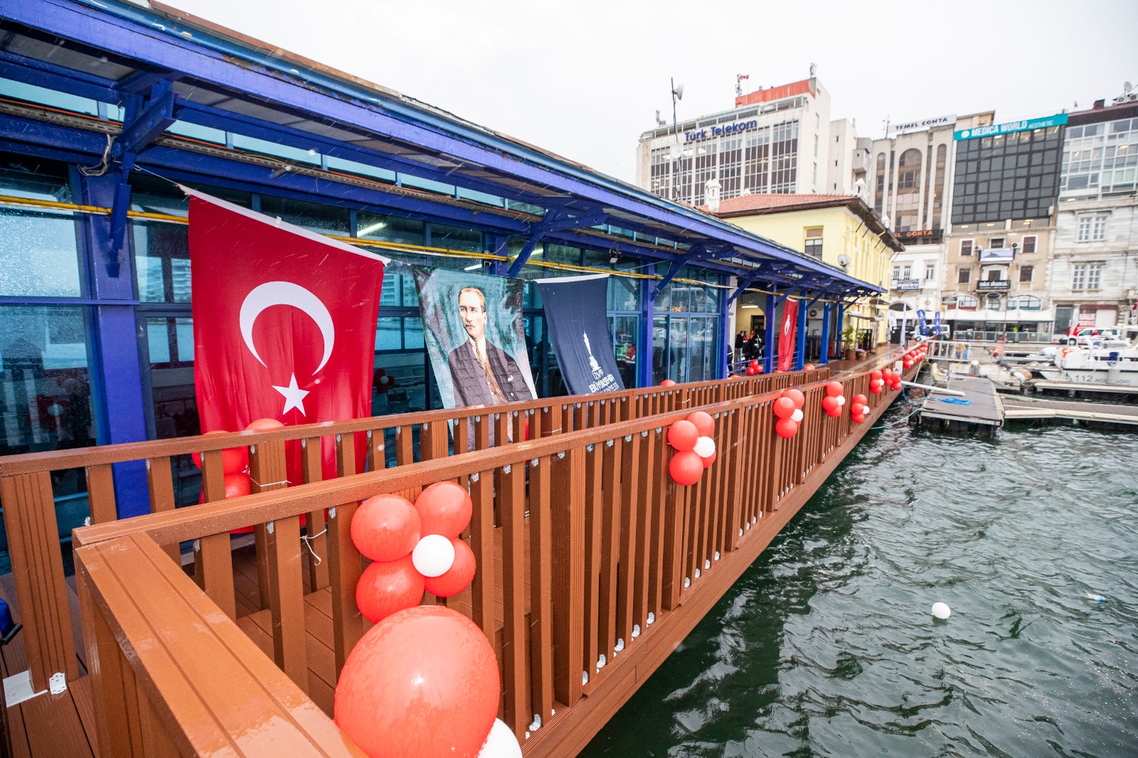 Yenilenen Pasaport İskelesi hizmete girdi