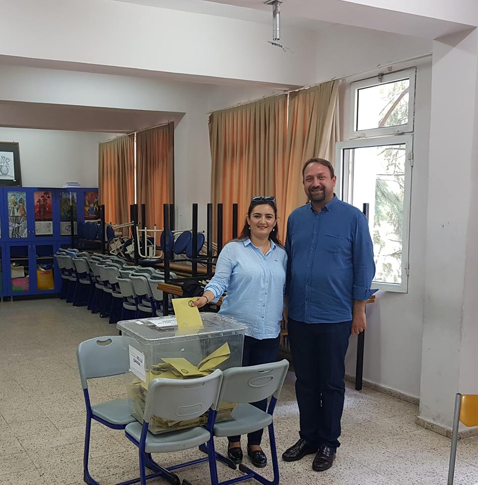 İzmir’in siyasileri sandık başında: Kim, ne mesaj verdi?