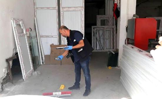 Tartıştığı damadı ve kardeşini pompalı tüfekle vurdu