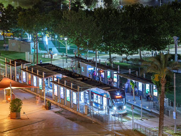 İzmir Tramvayı 21 milyon kişiyi taşıdı