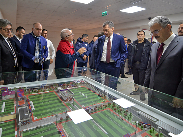 Bakan Selçuk, Altınordu'yu ziyaret etti.. Tanıtım elçilerimiz olacaksınız!