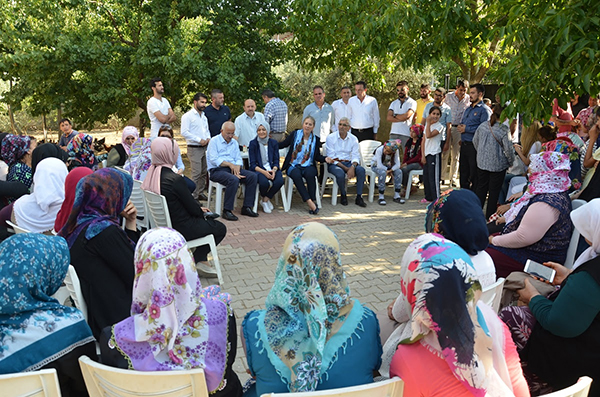 HİZMET AK PARTİNİN GENLERİNDE VAR