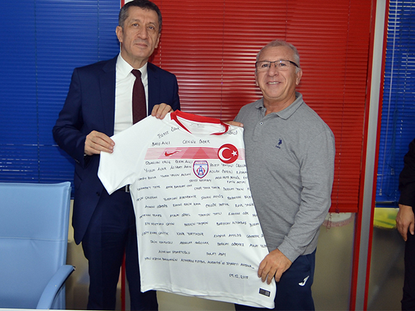 Bakan Selçuk, Altınordu'yu ziyaret etti.. Tanıtım elçilerimiz olacaksınız!