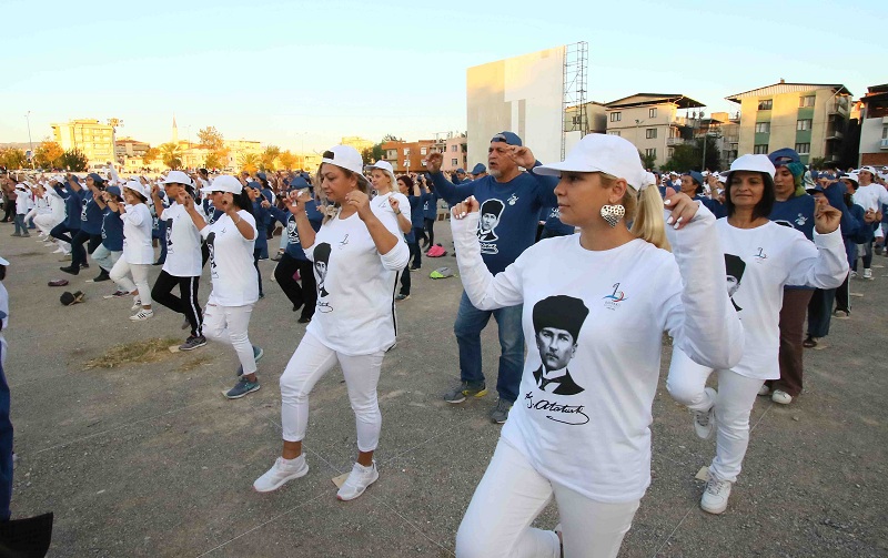 Bayraklı'da büyük kutlama için geri sayım