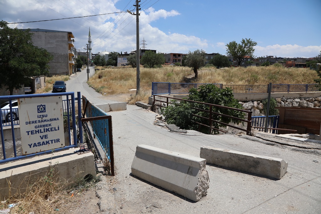 En iyi bildikleri boş boş durmak