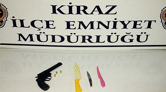 Ekmek Gasp Etmeye Çalışan Kişi Dehşet Saçtı