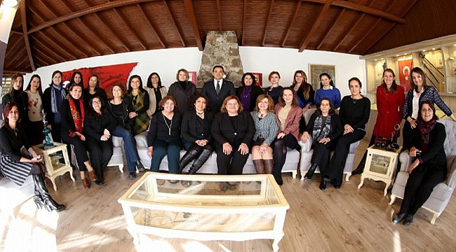 Bornova yönetiminde kadının adı var!