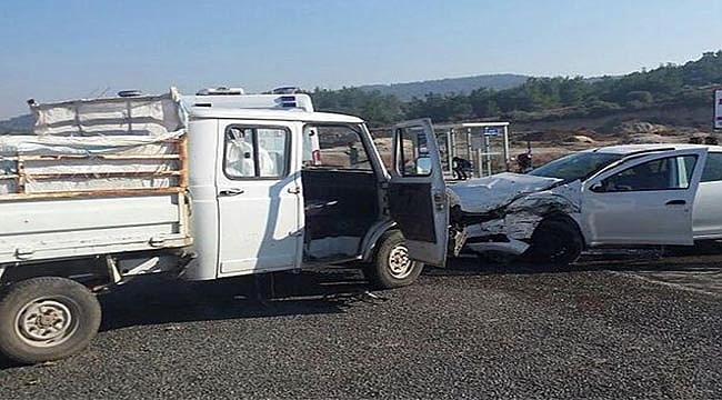 İzmir'de feci kaza: Yolcular yola savruldu