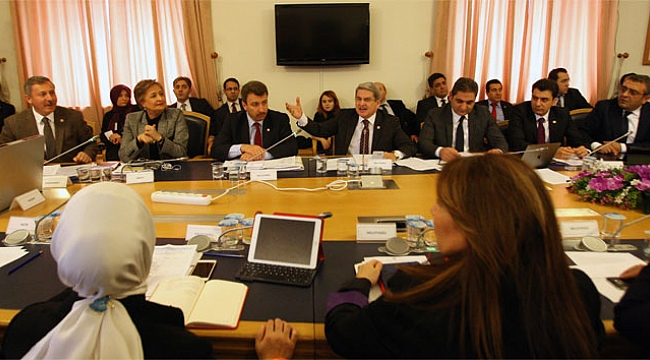 TBMM Darbe Komisyonu tartışmalı başladı