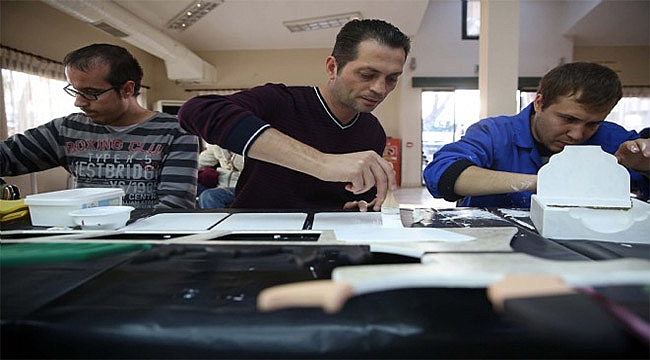 Yeni yıl hediyeleri Buca Belediyesi'nden