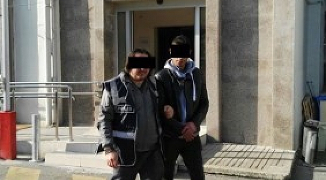 Arabasını satarken dolandırıldı