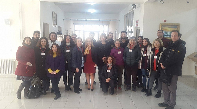 Arayanı soranı olmayanlara gittiler