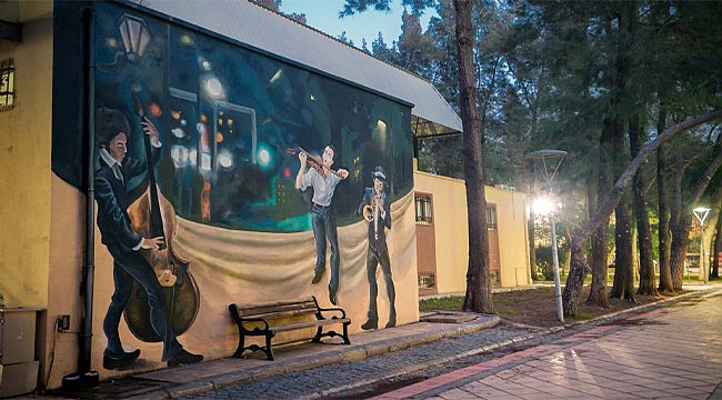 Bornova’da ‘konuşan duvarlar projesi’ çığ gibi!