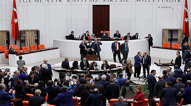 Teklifi'nin ilk 2 maddesi kabul edildi