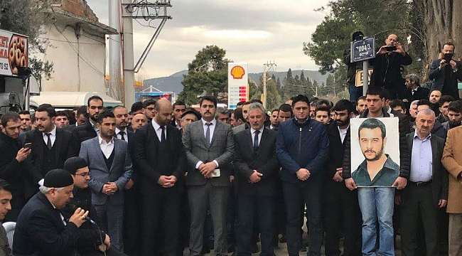 İzmir Ülkü Ocakları Fırat Çakıroğlu&#039;nu Andı