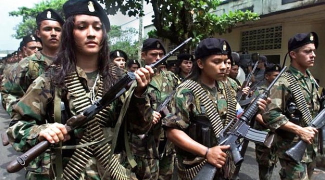 Kolombiya'da terör bitti: "FARC silah bıraktı"