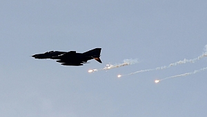 Mağarada kıstırdık!