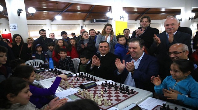 Satranç tutkunları Buca&#039;da buluştu