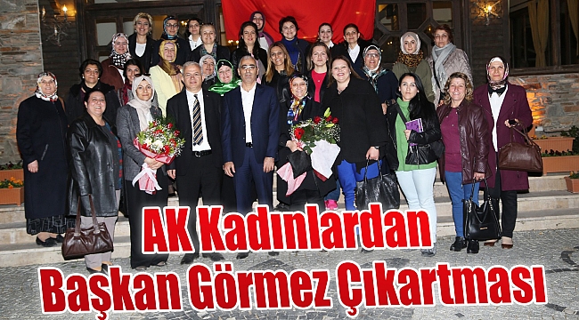 AK KADINLARDAN BAŞKAN GÖRMEZ ÇIKARTMASI