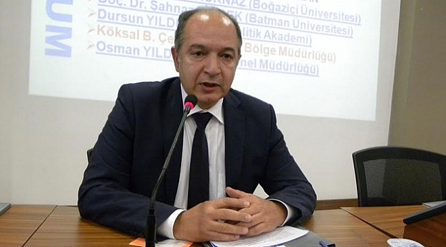 Dokuz Eylül Üniversitesi&#039;nde rektör yardımcısı istifa etti