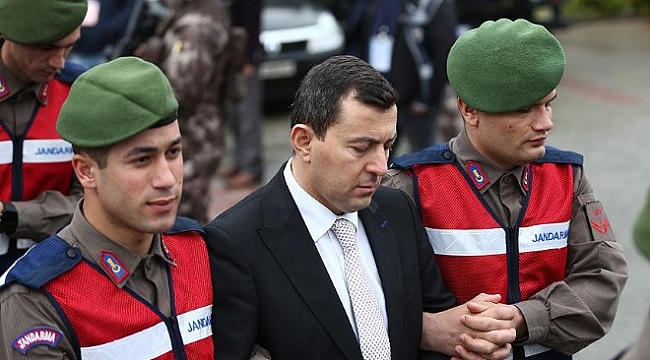 Eski başyaverden çelişkili yanıtlar!