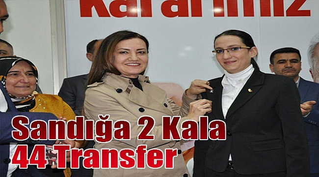 AK Parti’de sandığa 2 kala transfer: Rozetleri Hotar taktı