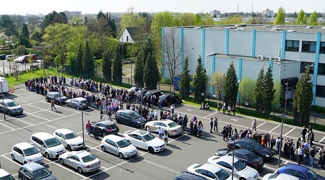 Almanya'da referandum kuyruğu