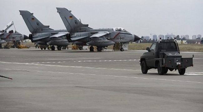 Alman askerlerin İncirlik'ten çekilmesi için önerge