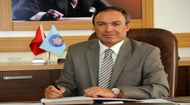 Çok konuşulan rektör FETÖ'den gözaltında