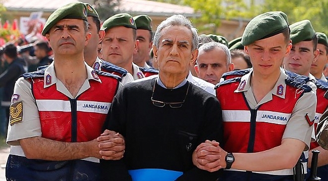 FETÖ davası: Duruşma bitti, gerginlik çıktı!