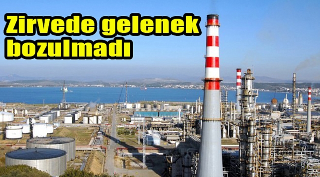 Zirvede gelenek bozulmadı