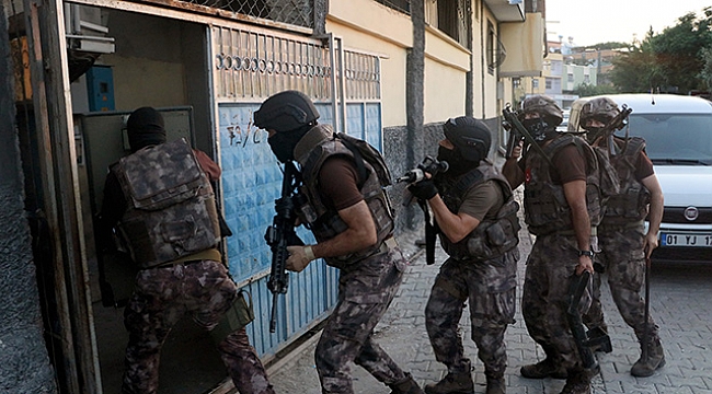 500 polisle aranan şahıslara operasyon: 15 kişi yakalandı