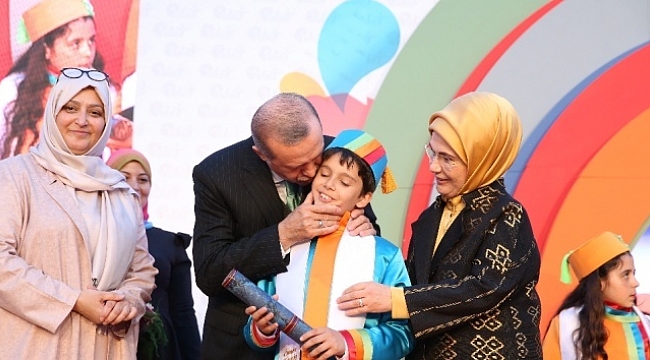 Cumhurbaşkanı Erdoğan torununun mezuniyet heyecanını paylaştı