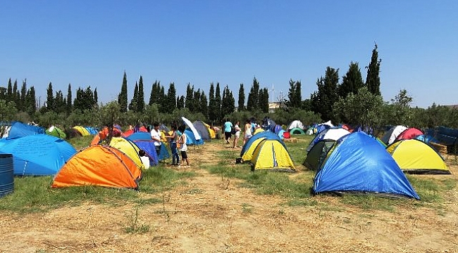 Doğayla iç içe sanat kampı