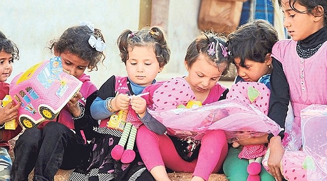 224 bin Suriyeli bebek Türkiye’nin kollarında