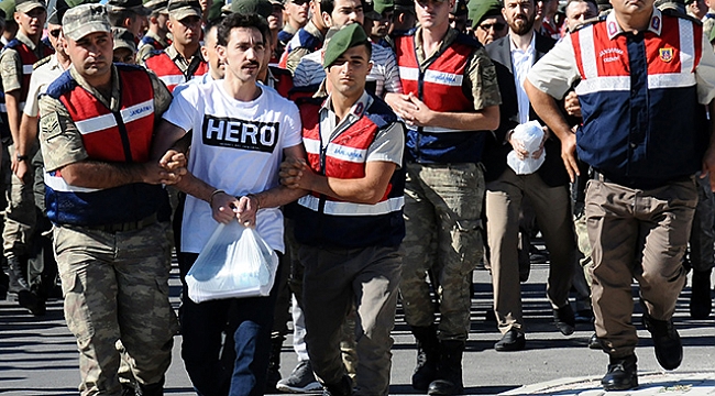 FETÖ&#039;cülere tek tip elbise giydirilecek