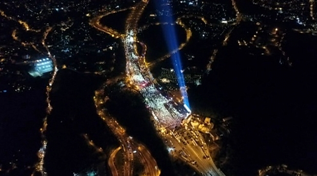 Milyonlar dünyaya böyle mesaj verdi